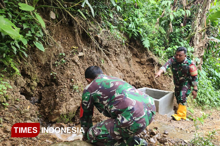 TMMD Ke-126, Sumber Air 'Kedung Gendruwo' Lebakharjo Malang untuk Kebutuhan 7.800 Warga