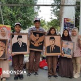 Siswa SLB di Malang Ubah Kayu Jadi Karya Seni Siluet Wajah