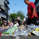 Pasar Kliwon Jadi Lautan Sampah Plastik Usai Haul Habib Ali Solo 2025