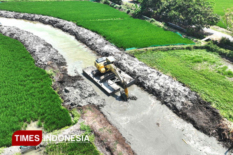 Pemkab Sidoarjo mulai normalisasi sejumlah sungai untuk antisipasi banjir. (FOTO: Kominfo for TIMES Indonesia)