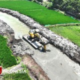 Pemkab Sidoarjo Mulai Lakukan Pengerukan Sungai