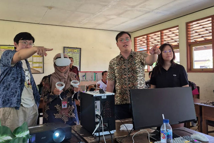 Institut STTS Surabaya Beri Pelatihan AI untuk Guru, Dorong Pembelajaran Digital di Sekolah Dasar