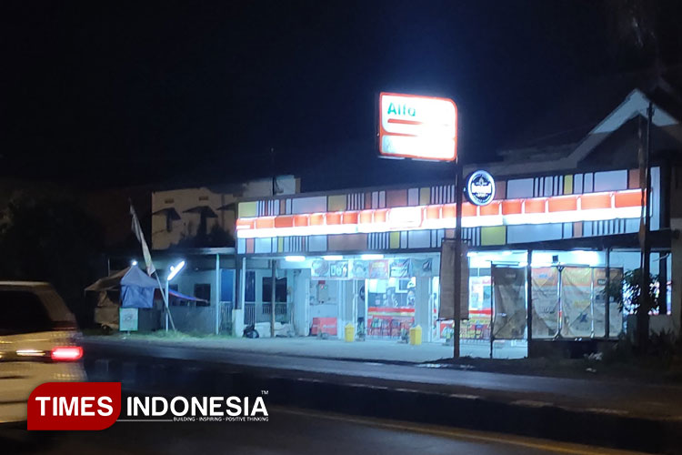 Toko Modern di Lamongan Masih Langgar Jam Operasional