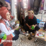 Fatma Saifullah Yusuf Kunjungi Disability Corner di Malang