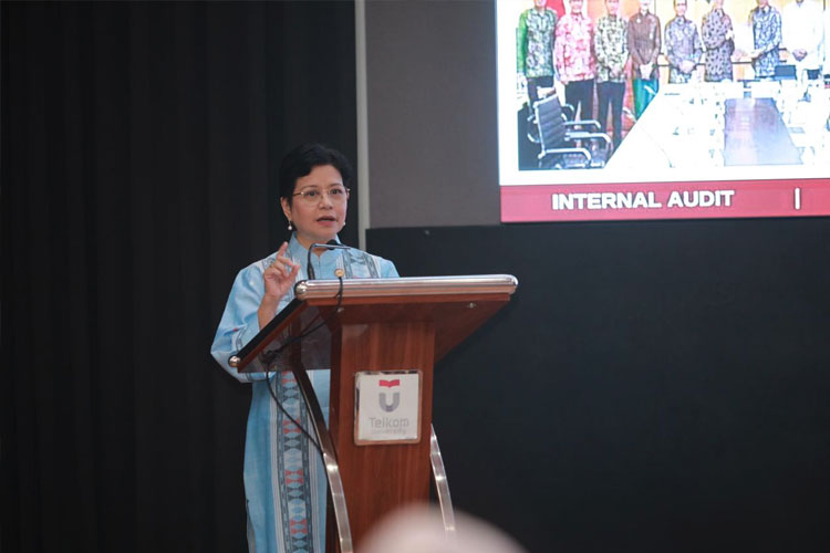 OJK Ajak Mahasiswa Jadi Penjaga Integritas, Bukan Sekadar Pencari Gelar