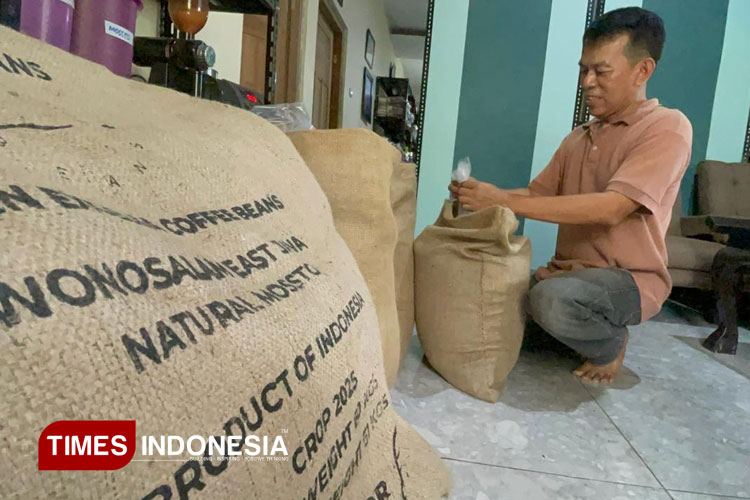 Kopi-Excelsa-Wonosalam-2.jpg