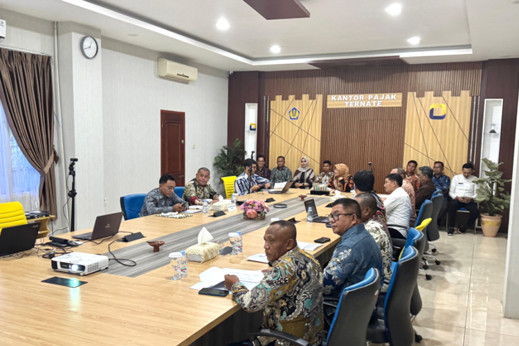 Acara penandatanganan yang digelar di Kantor Pelayanan Pajak Pratama Ternate, Rabu (15/10/2025), dihadiri Wakil Bupati Pulau Taliabu La Ode Yasir didampingi oleh Pj Sekretaris Daerah Ma'aruf. (Foto: Dok Pemda Taliabu for TIMES Indonesia)