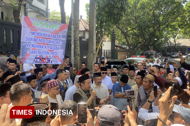 Ratusan Santri Layangkan “Panca Gugatan Santri Malang Menggugat”
