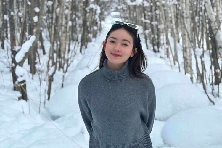 Dari Breakout ke Self-Love, Natasha Wilona Tunjukkan Arti Sebenarnya Menjaga Kecantikan Alami