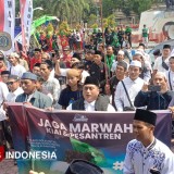 Ribuan Alumni Pondok Pesantren di Bondowoso Gelar Aksi Damai, Tuntut Cabut Izin Trans 7