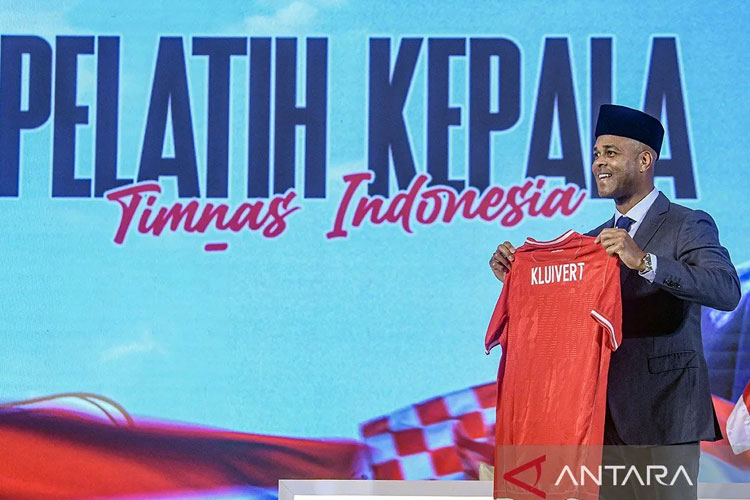 PSSI Pecat Patrick Kluivert, Mensesneg Minta Segera Cari Pengganti Pelatih Timnas Indonesia