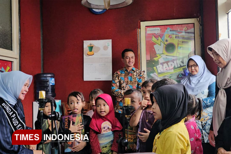 Bunda PAUD Majalengka Dorong Inovasi Belajar Kreatif Lewat Siaran Radio