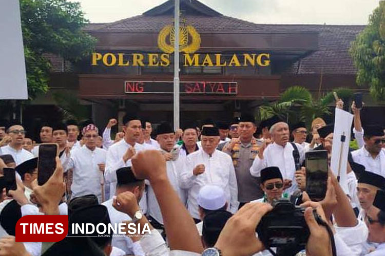Ikut Turun Aksi Bela Kiai dan Pesantren, Sanusi: Melecehkan Kiai Tindakan Tak Beradab