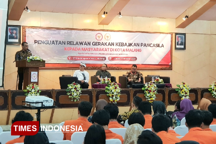 Ahmad Basarah: Ideologi Tak Pernah Mati, Pancasila Harus Jadi Penuntun Generasi Muda