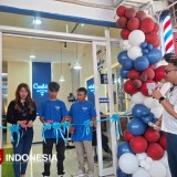 Kisah Keluarga di Malang Kembangkan Bisnis Potong Rambut Pasangan