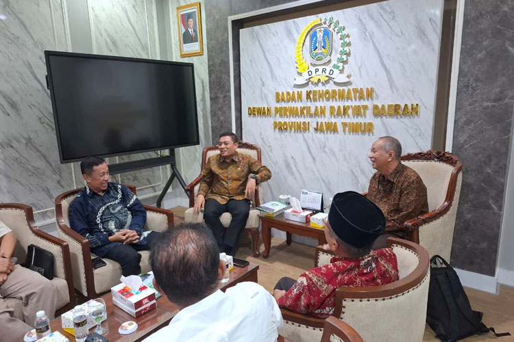 DPRD-Jawa-Timur-2.jpg