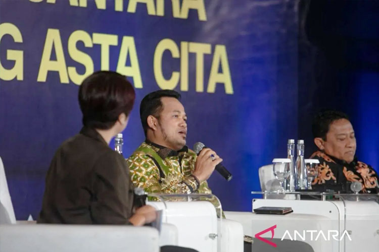 Gubernur Kaltim Rudy Mas'ud saat menyampaikan paparan di Leadership Forum: Pilar Nusantara, di Jakarta. (FOTO: Antara Kaltim/HO- Diskominfo)