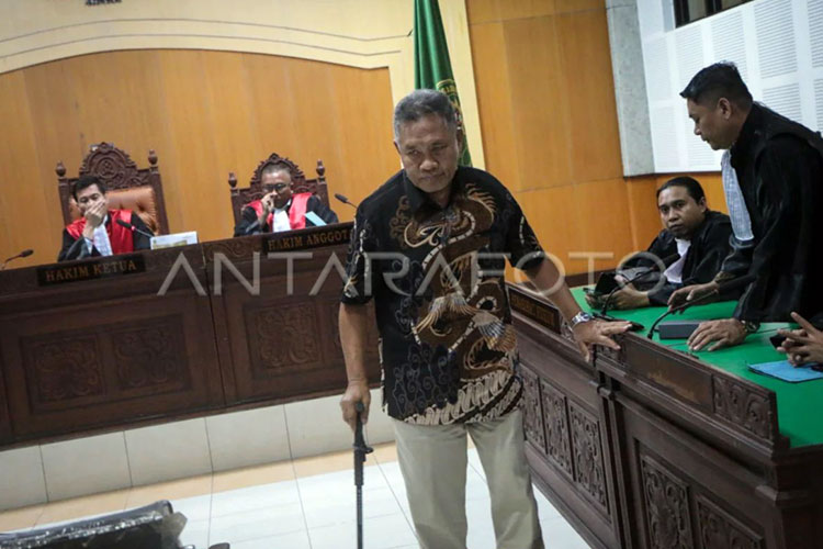Vonis 6 Tahun Korupsi LCC, Mantan Bupati Lombok Barat Ajukan Banding
