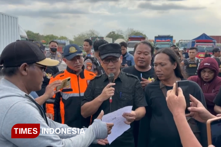 Warga Pantura Gresik Desak Penegakan Jam Operasional Dump Truck Dioptimalkan