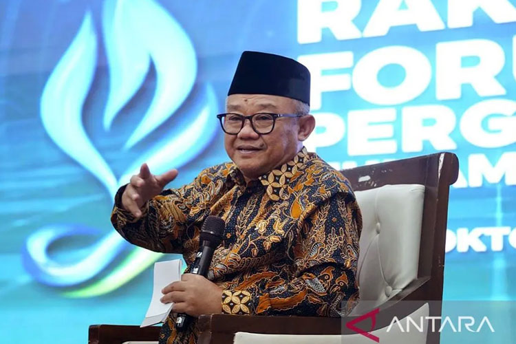 Abdul Mu’ti Pastikan Coding dan AI Jadi Mapel Wajib, Guru Harus Siap Hadapi Perubahan