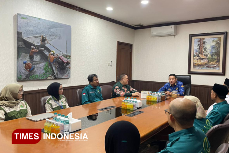 Mahasiswa Unisla KKN di Malaysia, Pak Yes: Kenalkan Lamongan ke Dunia