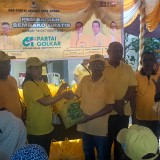 Golkar Kota Ambon Rayakan HUT ke-61 dengan Jalan Sehat dan Bagi Sembako