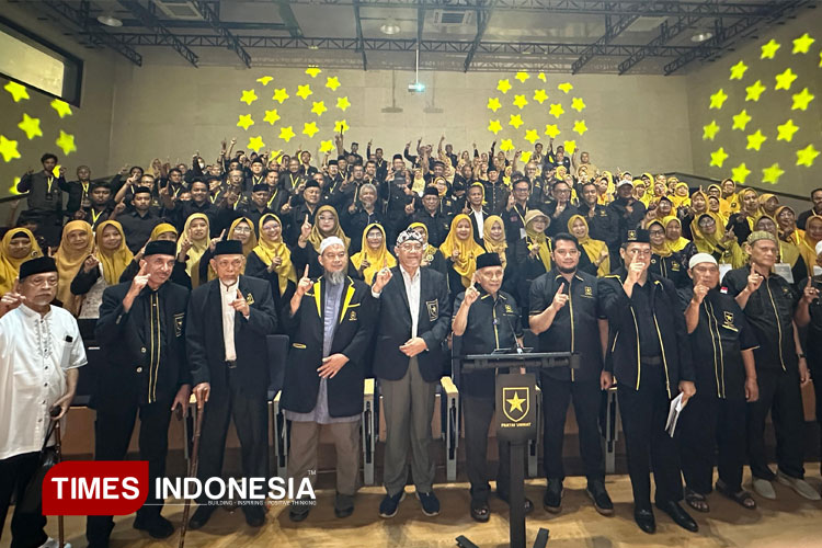 Amien Rais Desak Prabowo Benahi Sumber Daya Alam dan Pulihkan Marwah Polri