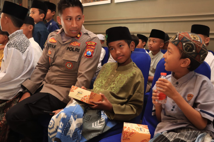Polres Malang Gelar Khitan Massal