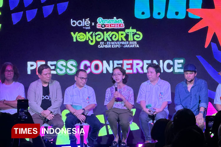 Ketua BPPD DIY, Gusti Kanjeng Ratu (GKR) Bendara saat konferensi pers. (FOTO: A Riyadi/TIMES Indonesia)