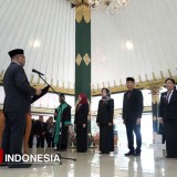 Bupati Harda Kiswaya Lantik 17 Pejabat Baru