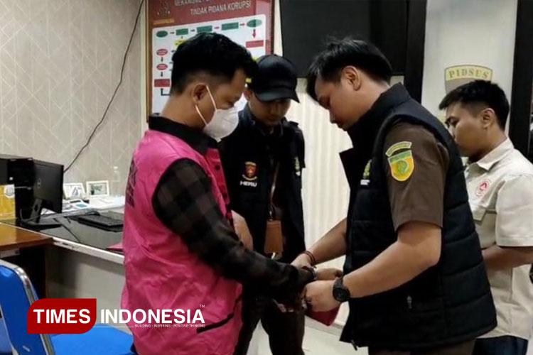 Mantan Dirut PT SMU Resmi Ditahan Kejari Majalengka atas Dugaan Korupsi Sewa Tanah