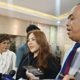 Lisa Mariana Minta Tunda Pemeriksaan Kasus Pencemaran Nama Baik RK