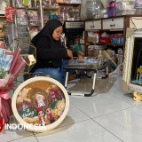 Perempuan Jombang Ini Raup Juta Rupiah dari Hobi Membuat Hantaran Perkawinan