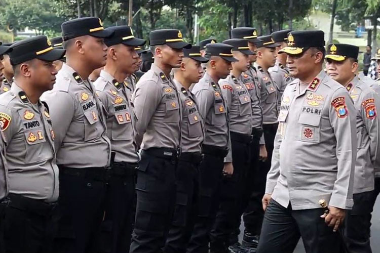 Perkuat Pelayanan Publik, Kapolda Jatim Lepas 79 Personel Pamapta