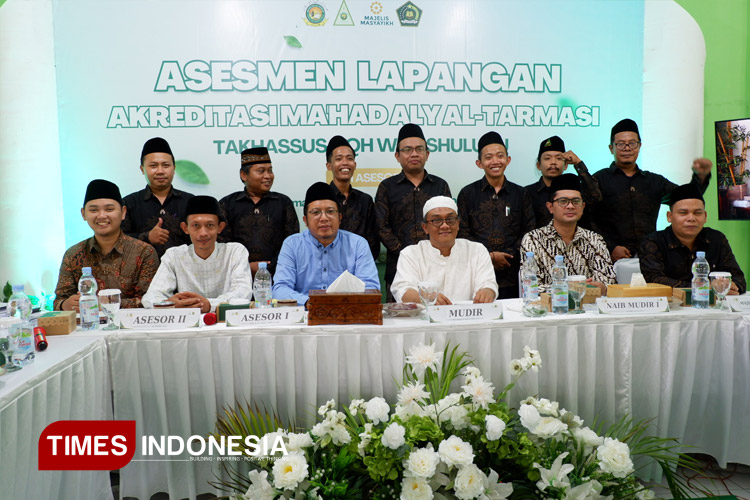 kantor-Mahad-Aly-Al-Tarmasi-Pacitan-a.jpg