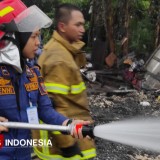 Srikandi Damkar Pemalang: Kisah Jenni, dari Matematika ke Penjinak Api