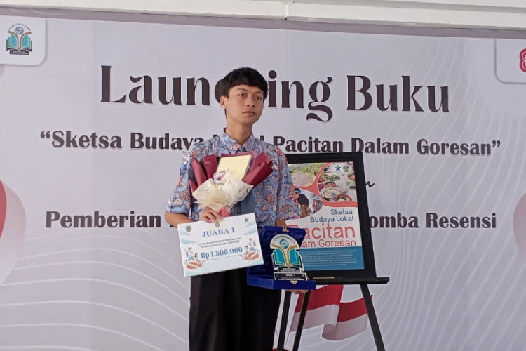 Dua Siswa SMKN 1 Pacitan Ukir Prestasi di Ajang Nasional dan Internasional