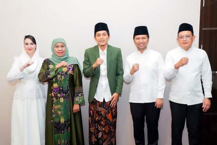 Gubernur-Khofifah-Hari-Santri-a.jpg