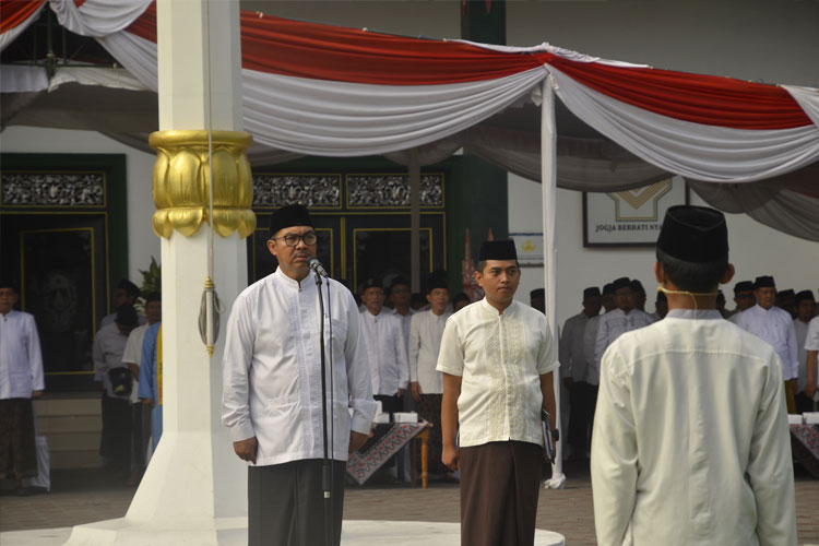 Hari Santri Nasional 2025, 2.000 Santri Yogyakarta Siap Jadi Garda Depan Indonesia Emas 2045