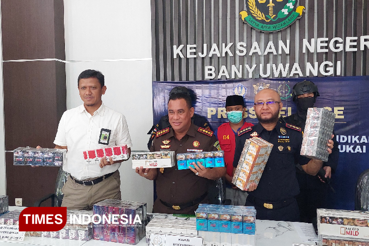 Residivis di Banyuwangi Edarkan Rokok Ilegal Rp178 Juta
