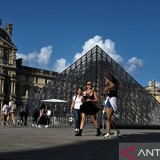 Pasca Pencurian Koleksi Napoleon, Museum Louvre Kembali Dibuka