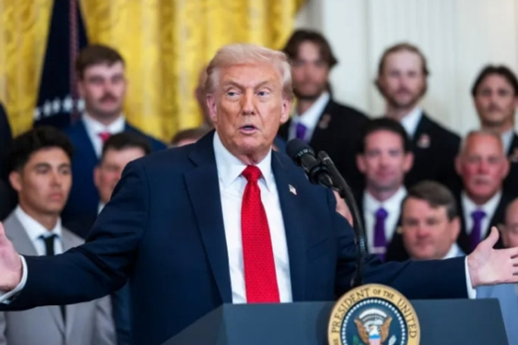 Surat dukungan 46 senator Demokrat terhadap pernyataan Trump yang menentang aneksasi Tepi Barat diluncurkan. (FOTO: Al Jazeera)