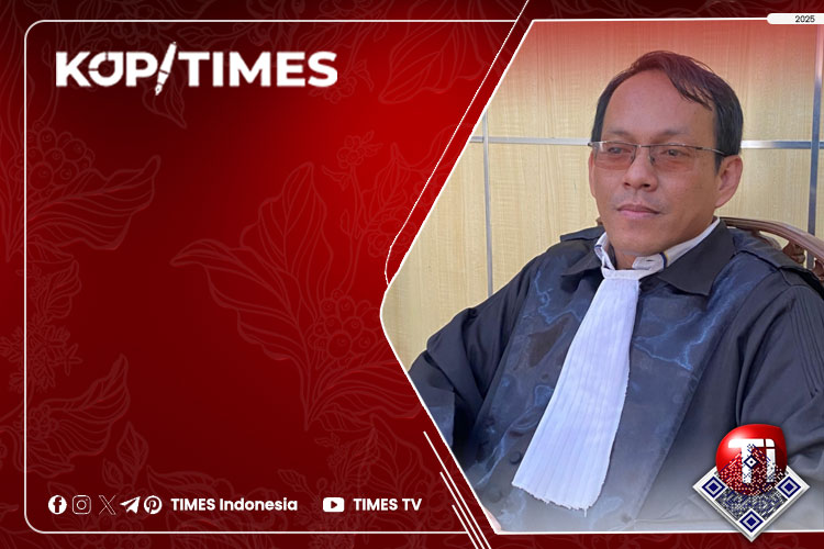 Ribut Baidi, Advokat dan Dosen Ilmu Hukum Universitas Islam Madura (UIM), Pengurus Masyarakat Hukum Pidana dan Kriminologi Indonesia (MAHUPIKI).