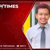 Guru dan Kepercayaan Masyarakat