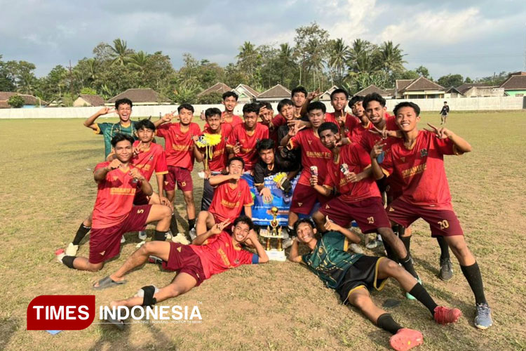tim-Futsal-SMA-An-Nur-malang.jpg