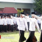 Pesantren Salafiyah Syafi’iyah Seblak Gelar Apel Peringatan Hari Santri