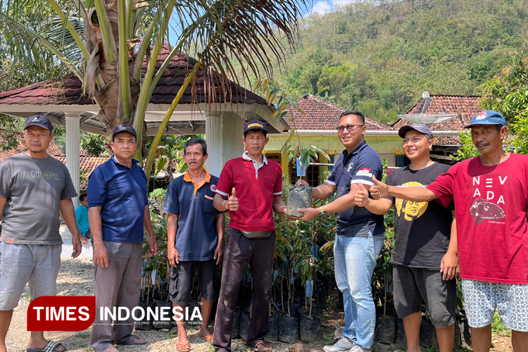 Harga Pupuk Turun 20 Persen, Ketua HKTI Pacitan: Semoga Petani Lebih Produktif