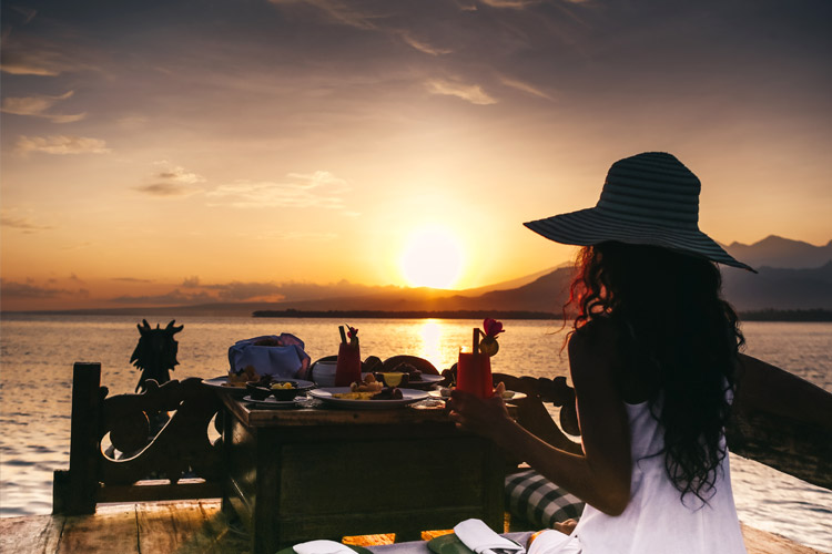 A romantic sunrise breakfast at Hotel Tugu Lombok. (Photo: Hotel Tugu Lombok)