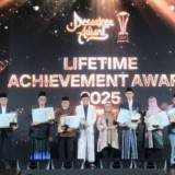 Kemenag RI Anugerahkan Lifetime Achievement Award 2025 bagi Pendiri Pondok Gontor