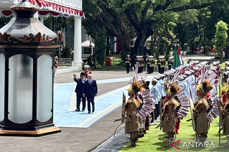 Presiden Brazil Lula da Silva Disambut Meriah oleh Prabowo di Istana Merdeka